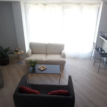 Charming Duplex דירה אליקאנטה